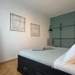 Miro Apartment
