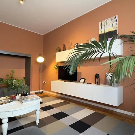 Miro Апартаменты *